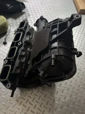 Pe31-13-100 Mazda 2019-2023 Mx-5 Miata Upper Air Intake Plenum Manifold