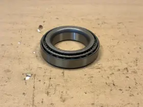 000-980-82-02 Mercedes-benz 220 230 240 280 300 380 420 450 560 Tapered Roller Bearings