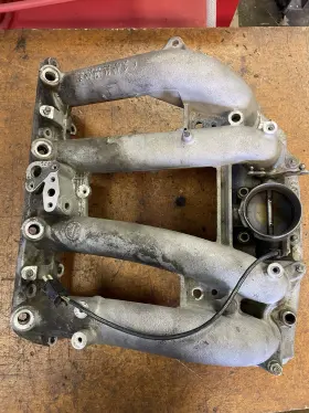 1021413601 Mercedes-benz W201 Genuine 190e 2.3l 4 Cylinder Full Intake Manifold