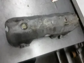 329-58836 Mercedes-benz Lower Intake Manifold From 1994 E500 4.2