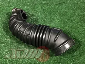 16578-21u00 Nissan Rb25det Turbo Intake Air Duct / Tube Suction Rubber Pipe