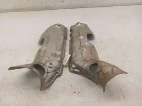 16590-7s010 Nissan 327.da1305 04-15 Armada/titan Manifold Heat Shields X2 Oem