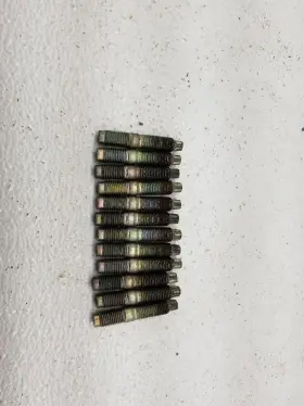 14064-ag010 Nissan 327.da1v06 03-07 350z Vq35de Manifold Studs X12 Oem