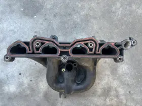 21007298 Saturn 2000-2002 S Series Sl2 Sw2 Sc2 Dohc Intake Manifold Plastic Oem