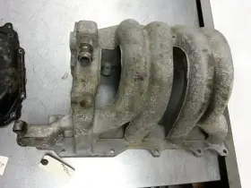 21008444 Saturn Intake Manifold For 00-02 Sl1 1.9