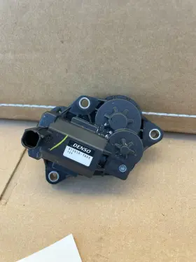 012010-7000 Toyota 635296. Tacoma 3k Mi 2005-2023 Intake Manifold Valve Oem