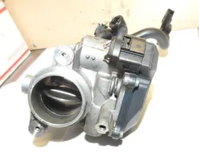 04l128063k Volkswagen Vw Multivan Transporter 2.0 Throttle Valve 04l128063 K With Intake Connector