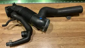 1c0129684bb Volkswagen 2004 2005 Vw New Beetle Convertible 2.0 Air Intake Tube Hose Genuine