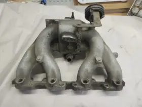 1000552 Volvo Oem 86-95 240 740 940 B230f B230ft Turbo Intake Manifold Throttle Body Tps