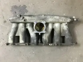 126c Volvo Xc90 2.9l Intake Manifold 2003 2004 2005 2006 A
