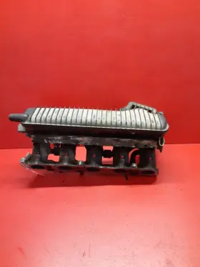 31338645 Volvo 2005 - 2016 V50 2.5l Intake Manifold With Fuel Rail Injectors