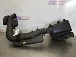 02 Ford Tbird Thunderbird 3.9L Engine Air Cleaner Intake. Fixed Price $250.00.